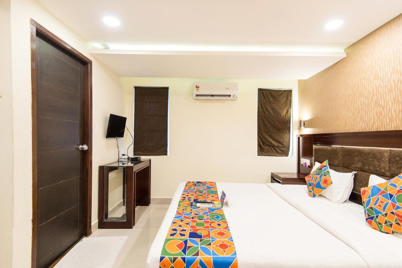 Fabhotel Apple Residency Chennai Exterior photo